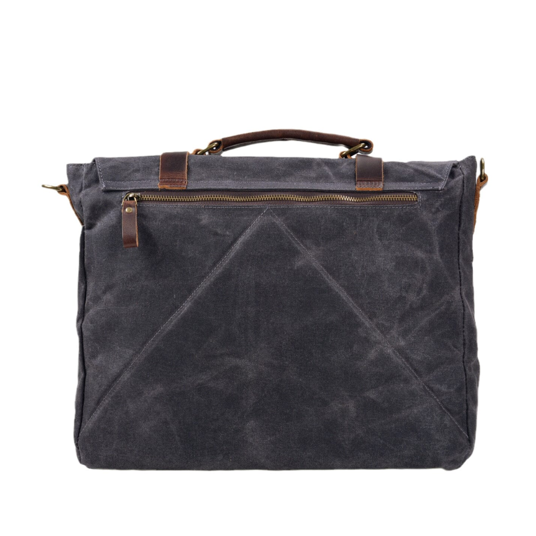 Clark | Vintage Waxed Canvas Leather Straps | Messenger bag